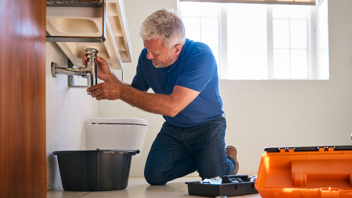 Lavabo bakım onarım
